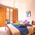 بيت للعطل Rita 1